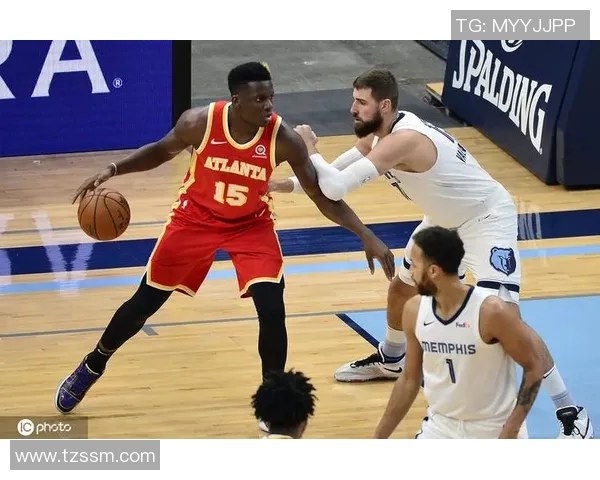 老鹰与灰熊激战正酣24小时直播精彩瞬间回顾与分析