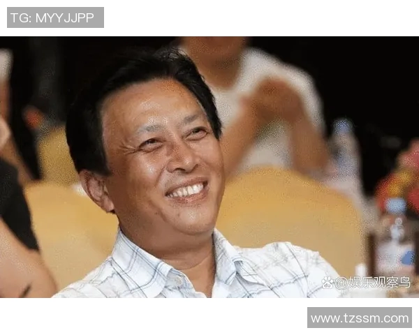 徐昕的艺术之路:从初学者到当代艺术界的璀璨明星 徐昕的艺术之路:从初学者到当代艺术界的璀璨明星