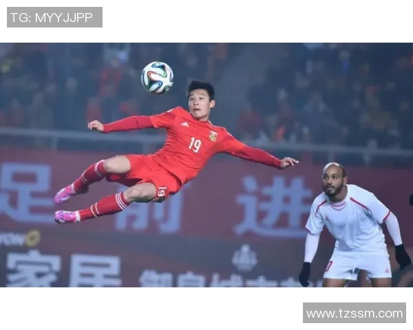 楚阿梅尼:从新星崛起到足球世界的璀璨明珠之路探索 楚阿梅尼:从新星崛起到足球世界的璀璨明珠之路探索